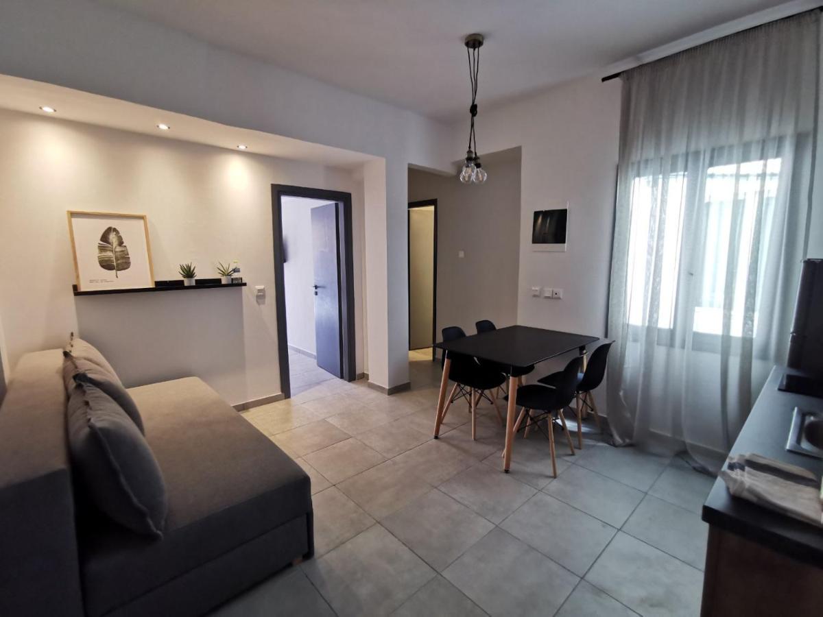 Aparthotel Amalthea Mola Kalyva Esterno foto