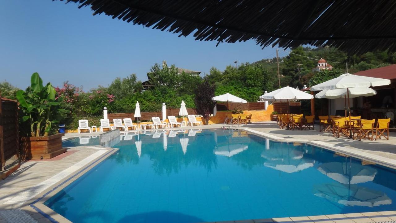 Aparthotel Amalthea Mola Kalyva Esterno foto